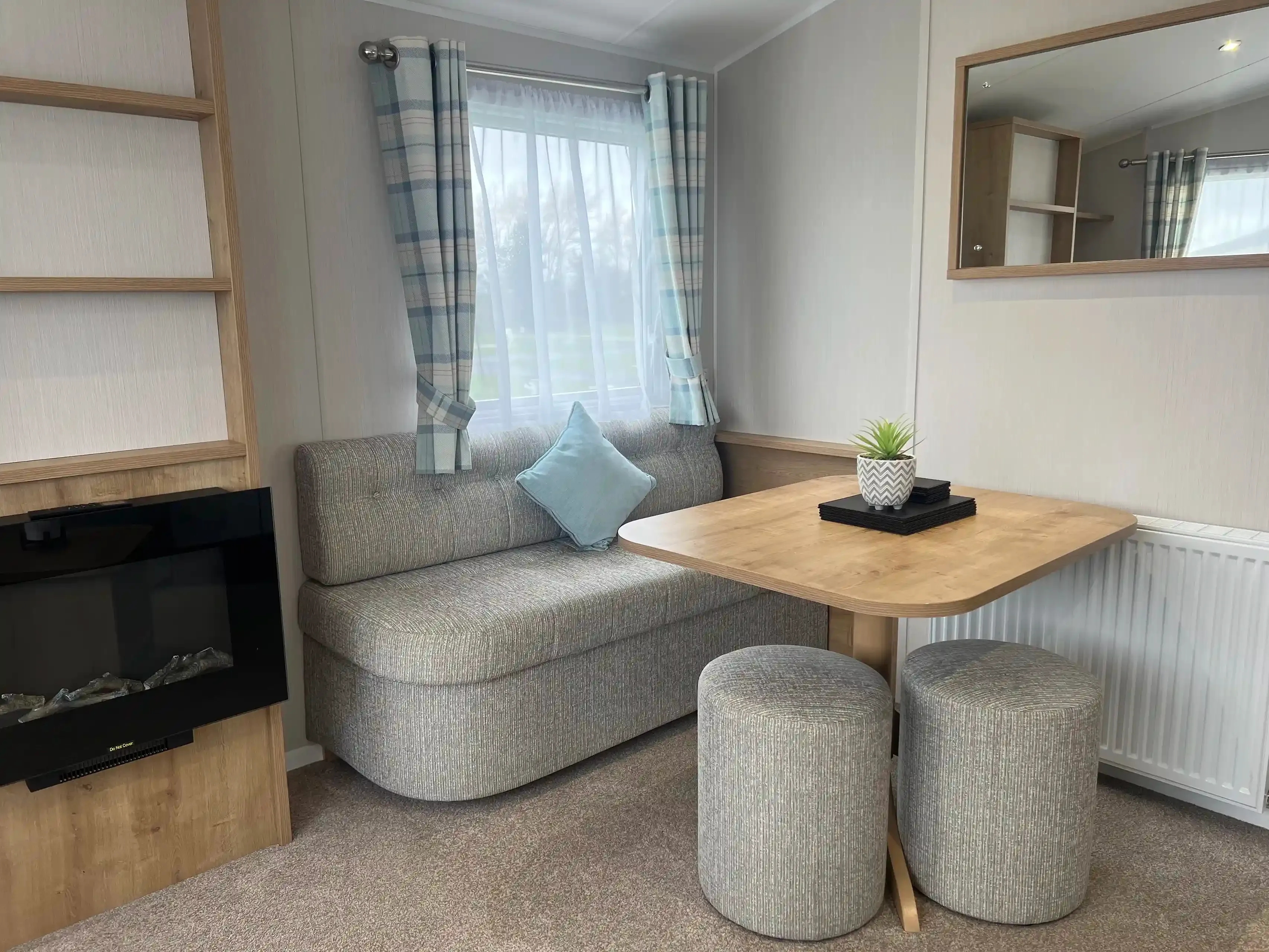 grange gold caravan sleeps 6 wcf